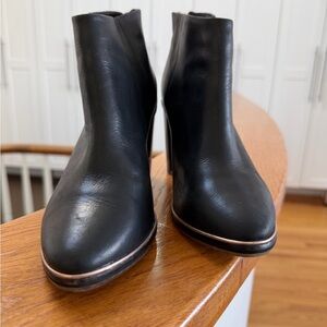 Ted Baker Elegant Black Ankle Boots